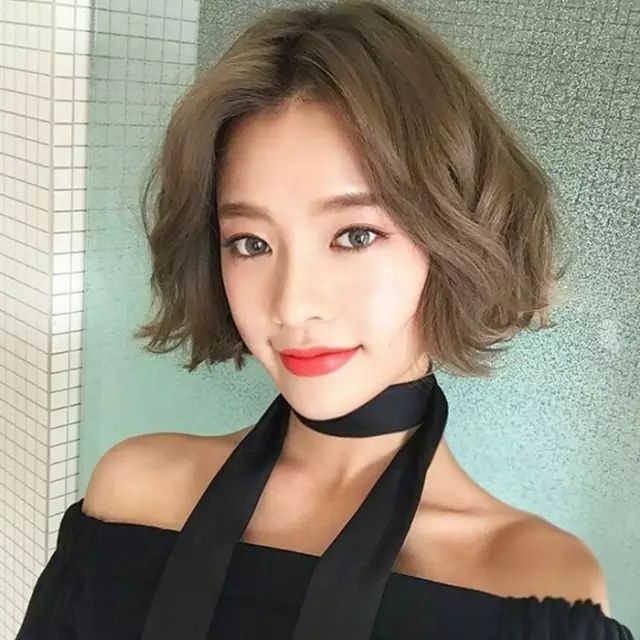 最新韩女发型指南，潮流必备的发型宝典💇‍♀️